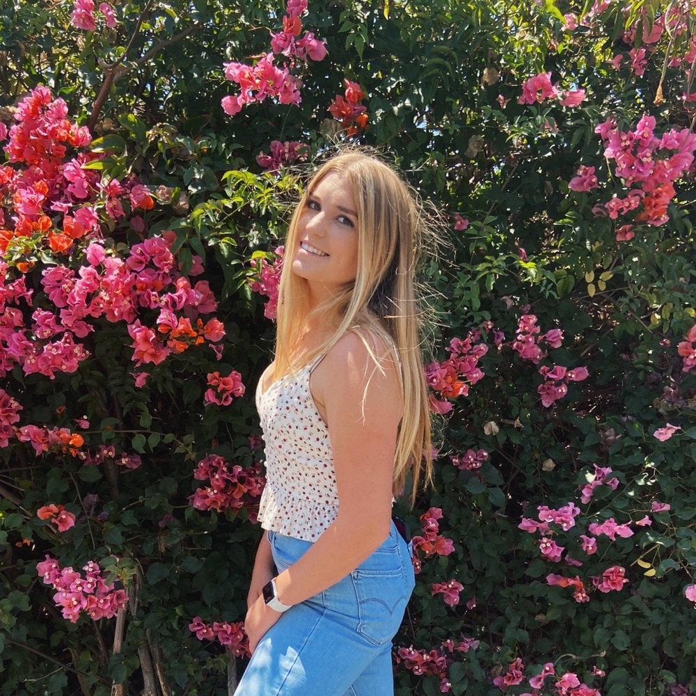 Meet your Posher, Carissa